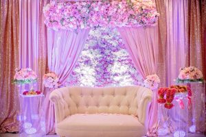Photo Elegant sconce