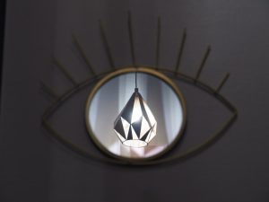 Photo Mirror Table Lamp