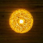 Photo Victorian style ceiling rose lamp