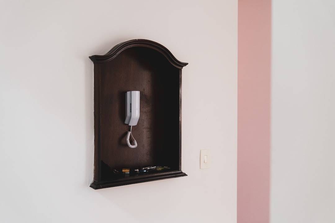 Photo antique iron candle sconce